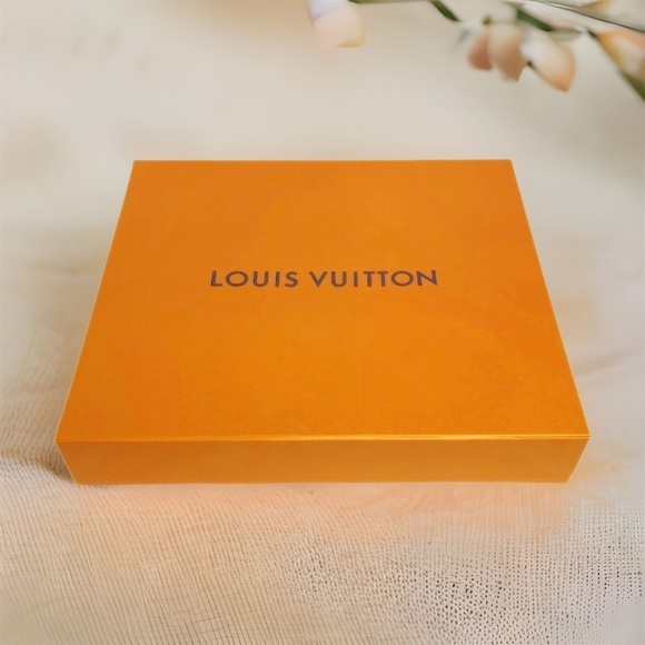 AUTHENTIC LOUIS VUITTON Gift box Magnetic Luxury Presentation Orange Blue - Picture 3 of 9